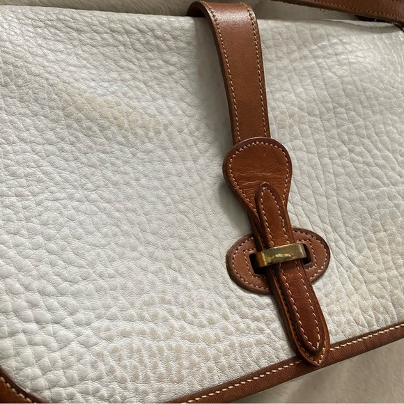 Vintage Dooney & Bourke White Leather Crossbody - Picture 5 of 12